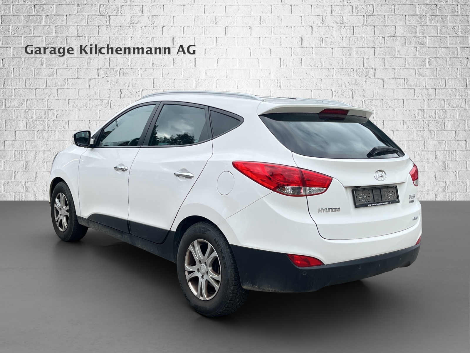HYUNDAI iX 35 2.0 CRDi Style 4WD Automatic-showroom-element-2