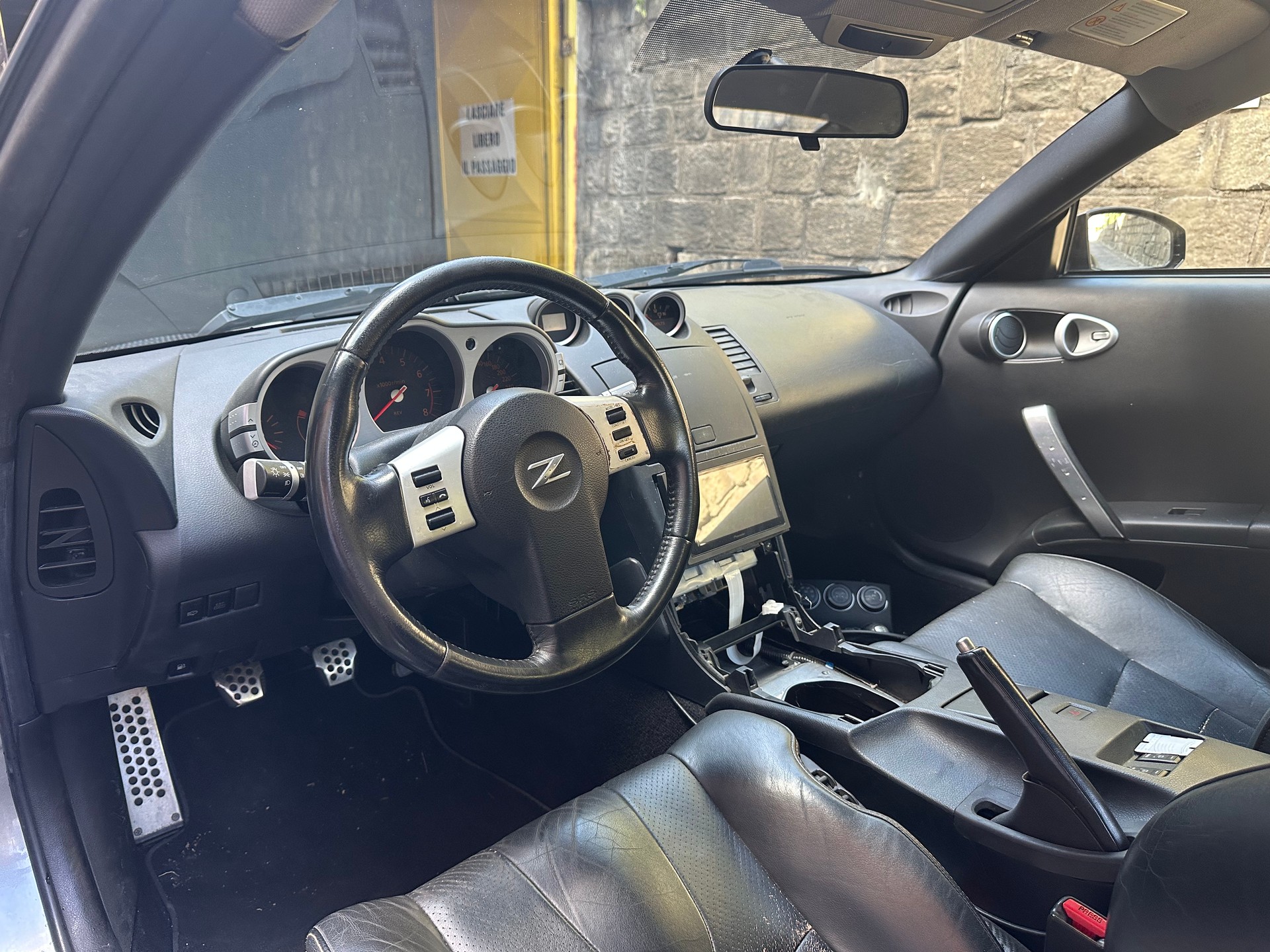 NISSAN 350 Z-image-8