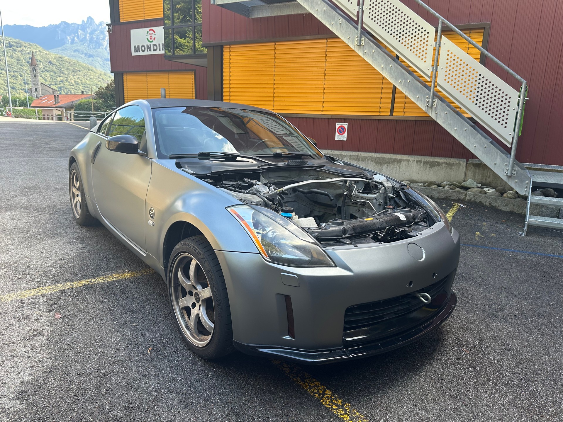 NISSAN 350 Z-image-0