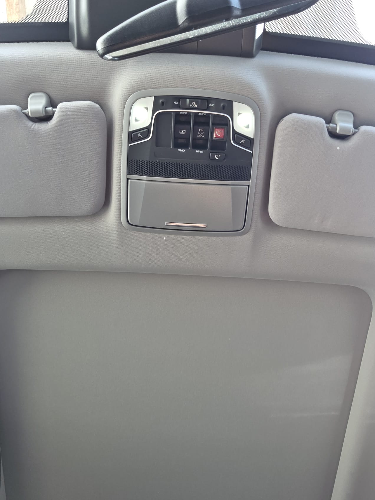 HONDA 1.5 i-VTEC Executive 4WD-image-4