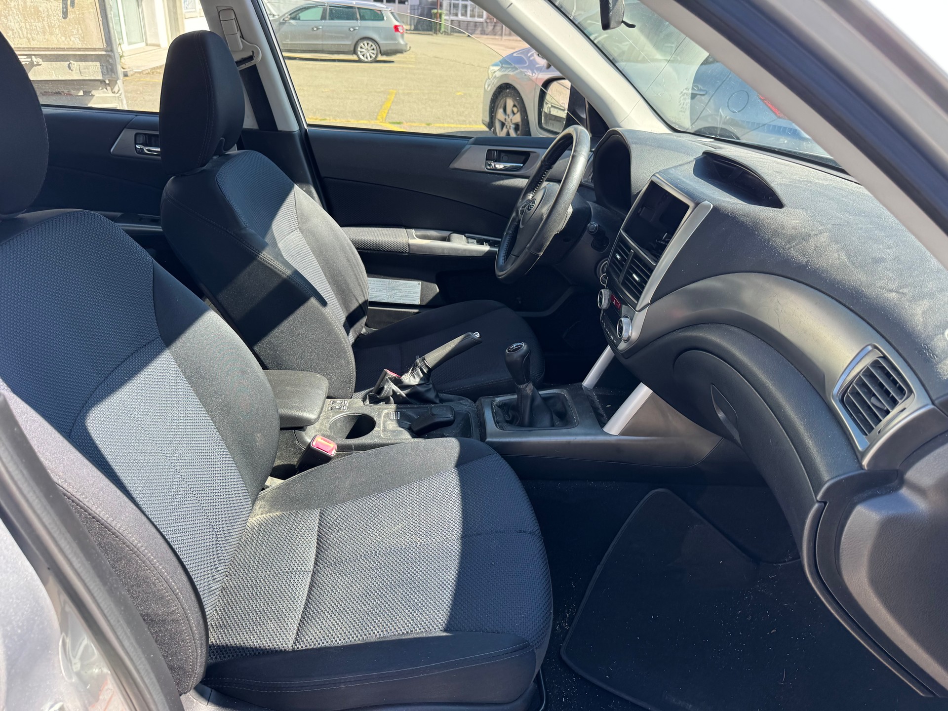 SUBARU Forester 2.0X Advantage-image-10
