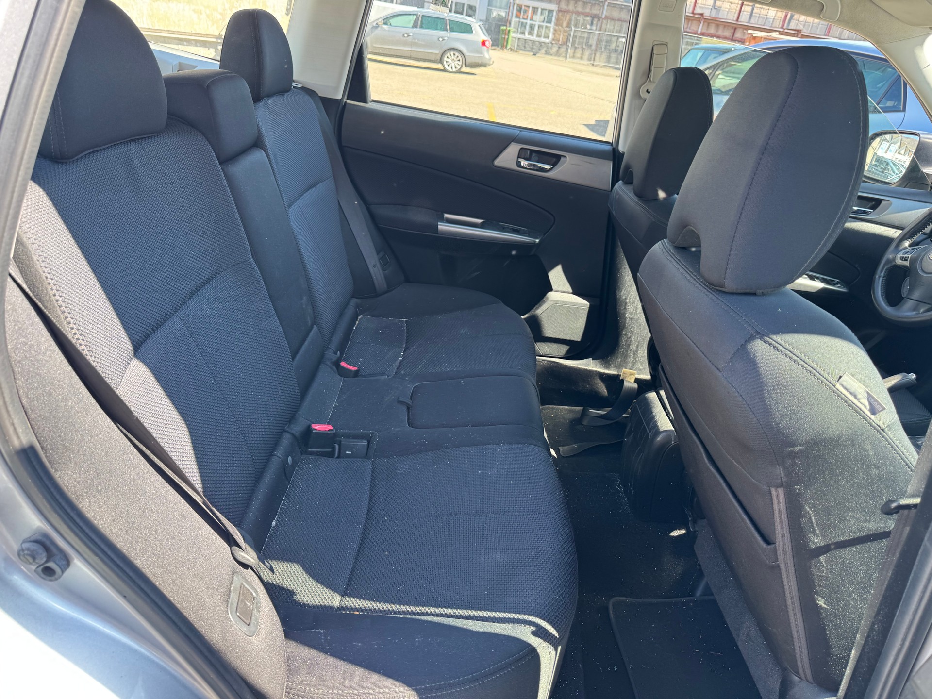 SUBARU Forester 2.0X Advantage-image-11