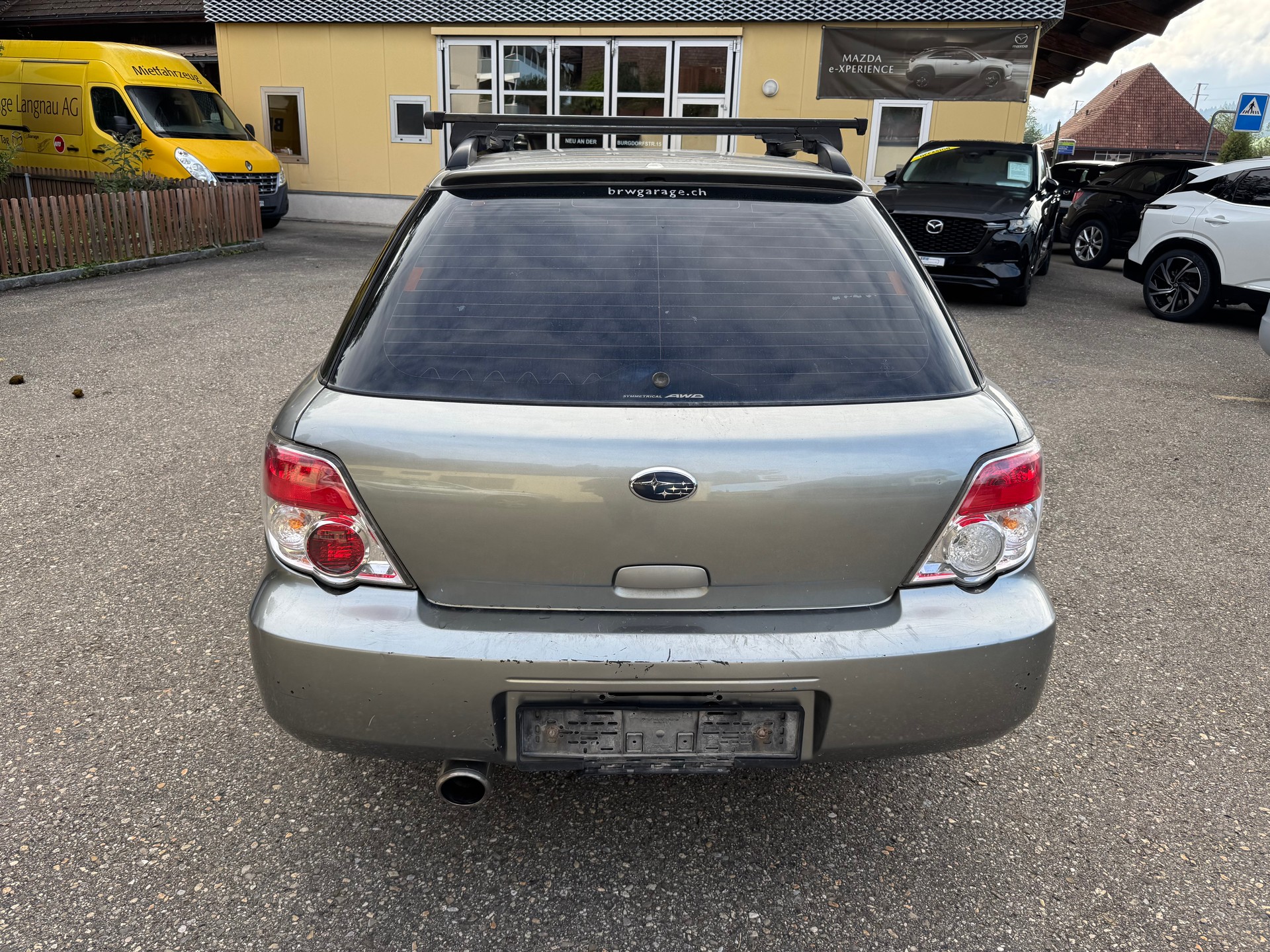 SUBARU Impreza 2.0R-image-3