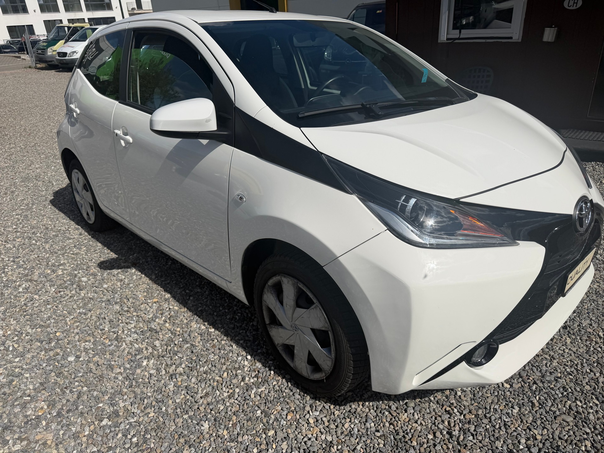 TOYOTA Aygo 1.0 VVT-i Trend MultiMode-image-1