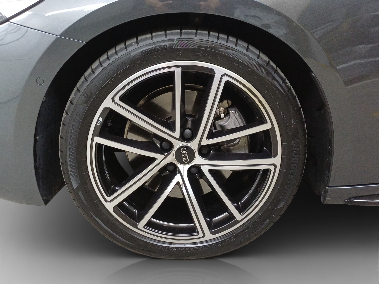 AUDI A5 Avant TDI quattro 150 kW S tronic-image-15