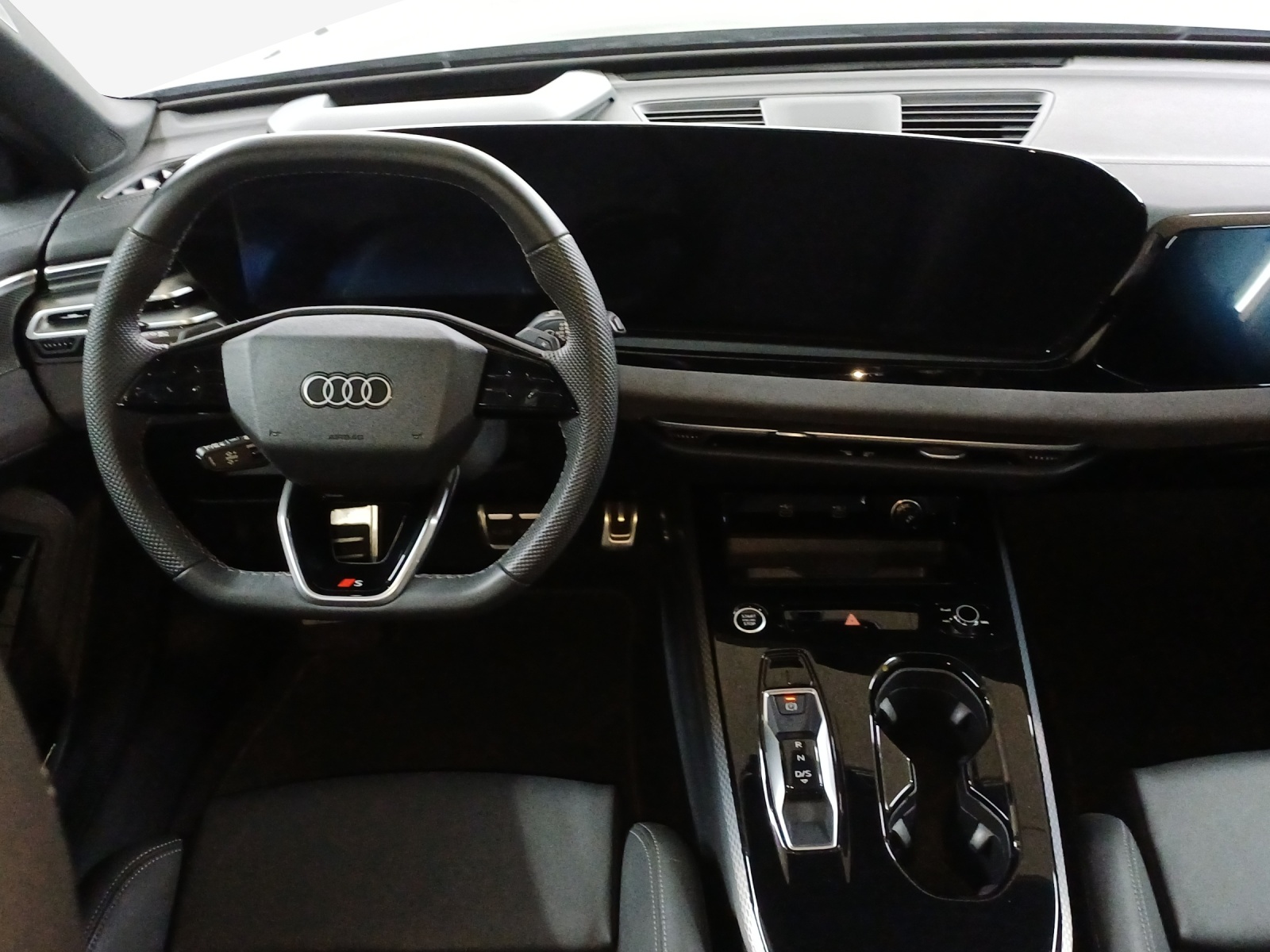 AUDI A5 Avant TDI quattro 150 kW S tronic-image-8