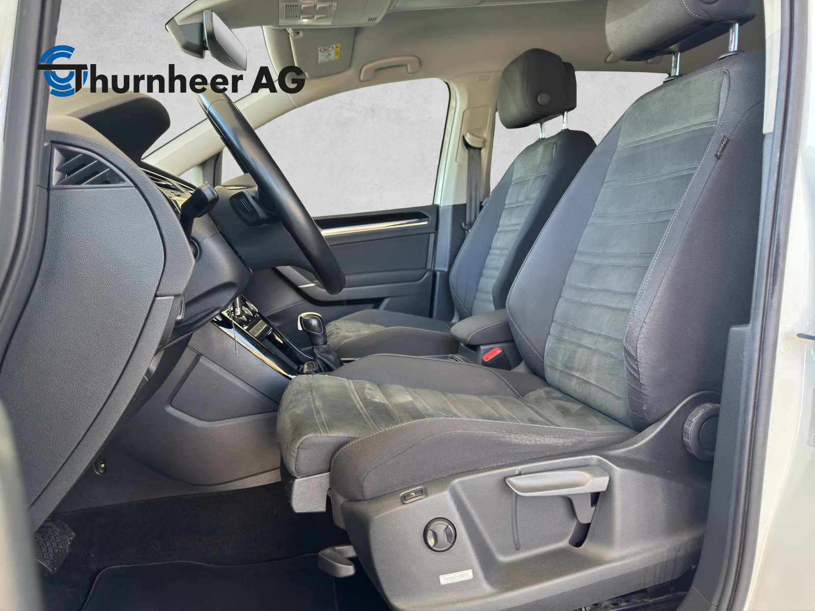 VW Touran 1.5 TSI EVO Highline DSG-image-7