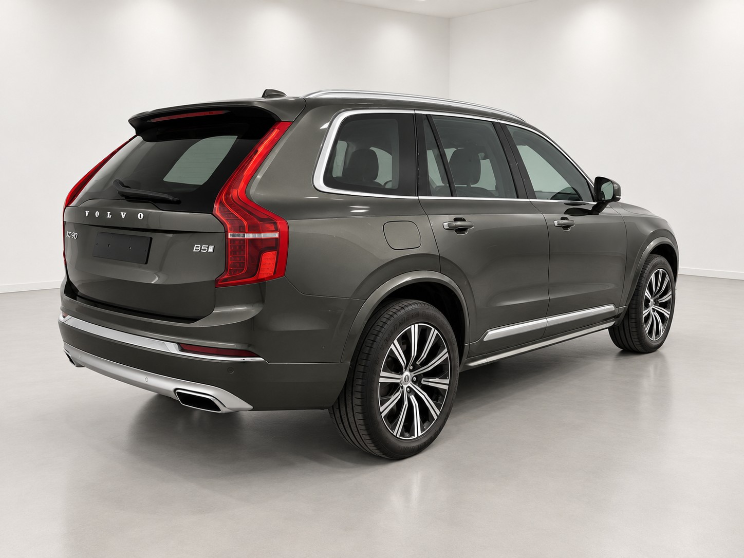 VOLVO 2.0 B5 MH Inscription 7P. AWD-image-3