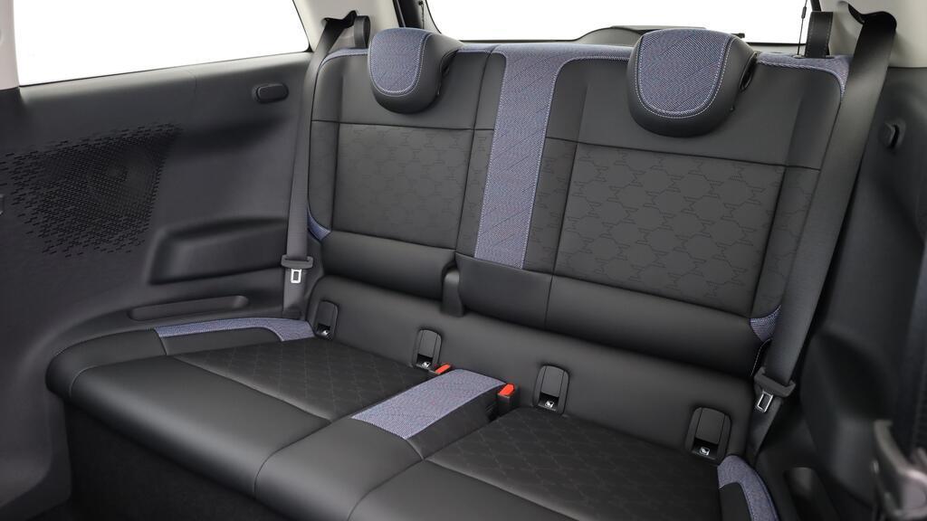MINI Cooper E-image-19