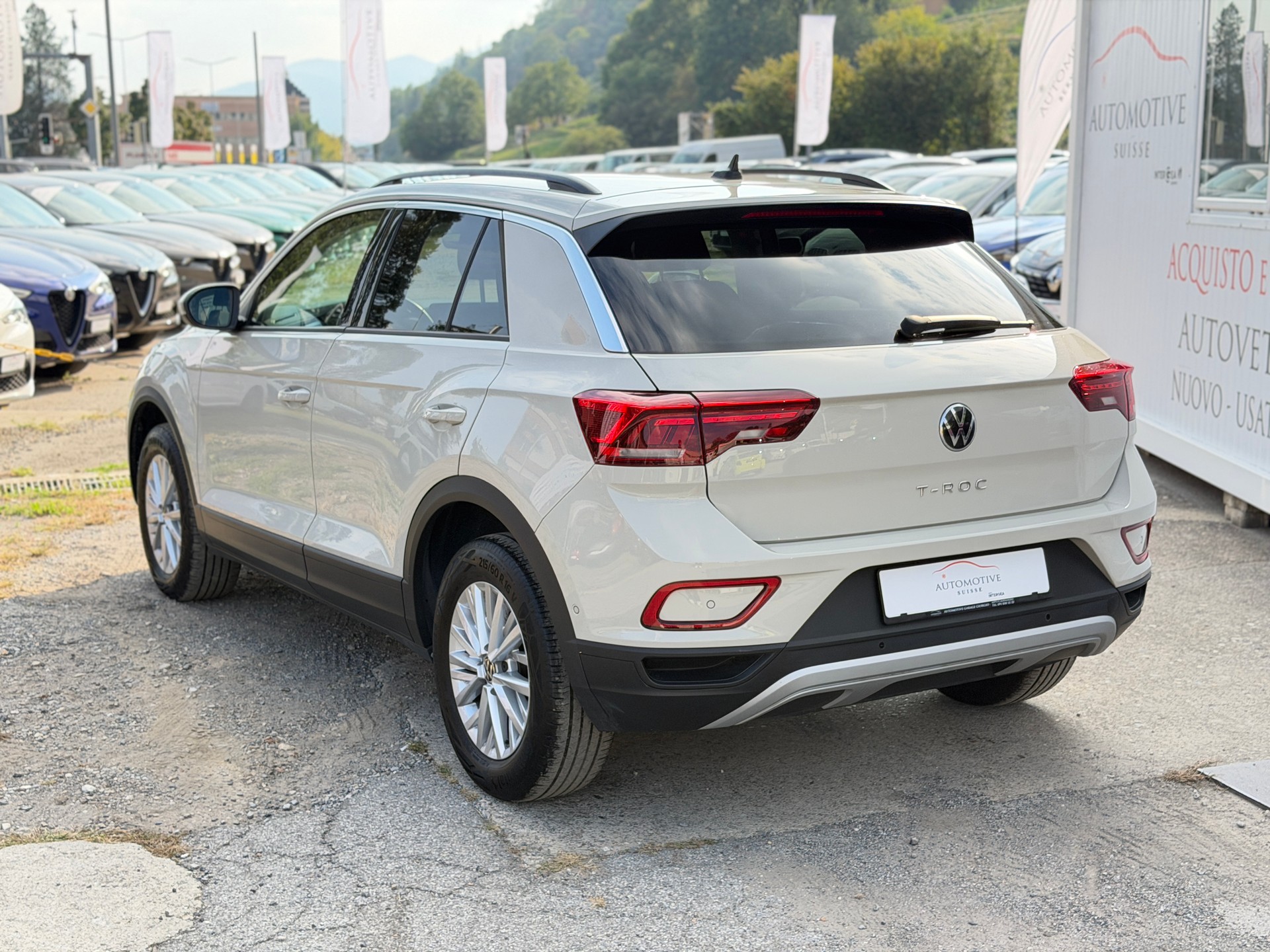 VW T-Roc 1.5 TSI EVO Life DSG-image-4