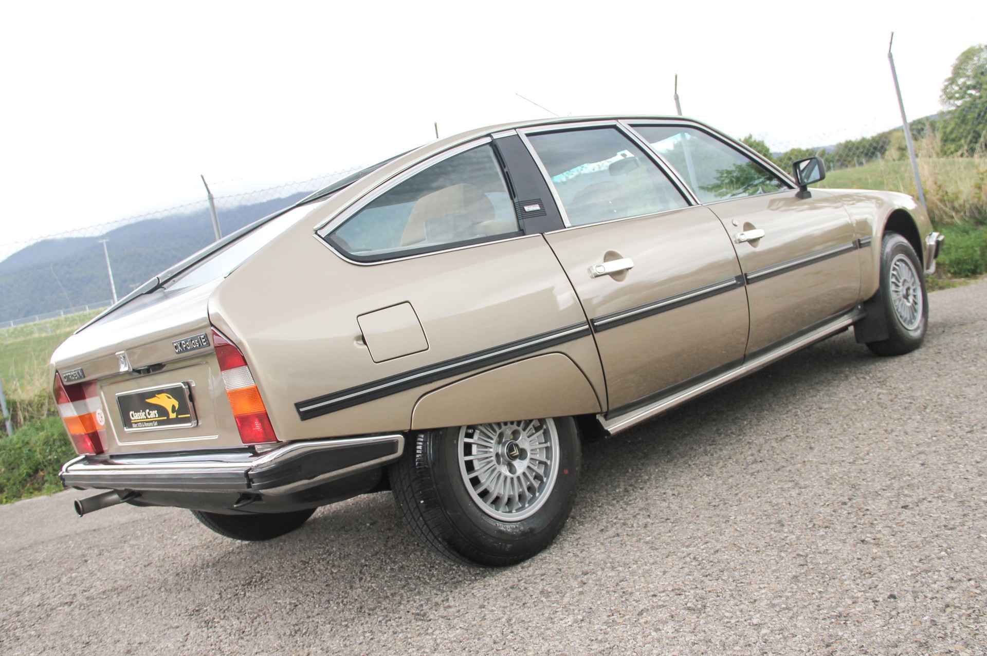 CITROEN CX Sedan 2400 Pallas (IE) Automatic ⭐⭐⭐⭐⭐-image-23