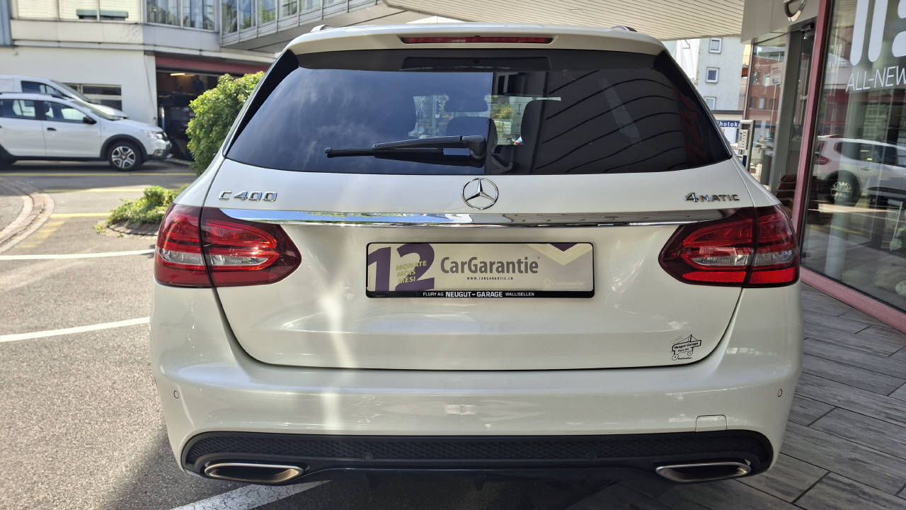 MERCEDES-BENZ C 400 AMG Line 4matic Kombi-image-4