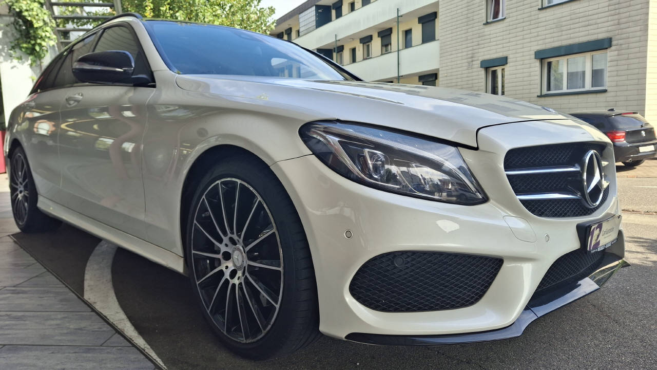 MERCEDES-BENZ C 400 AMG Line 4matic Kombi-image-2