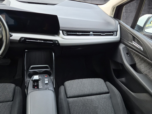BMW 223d Act. Tou xDrive DKG-image-8
