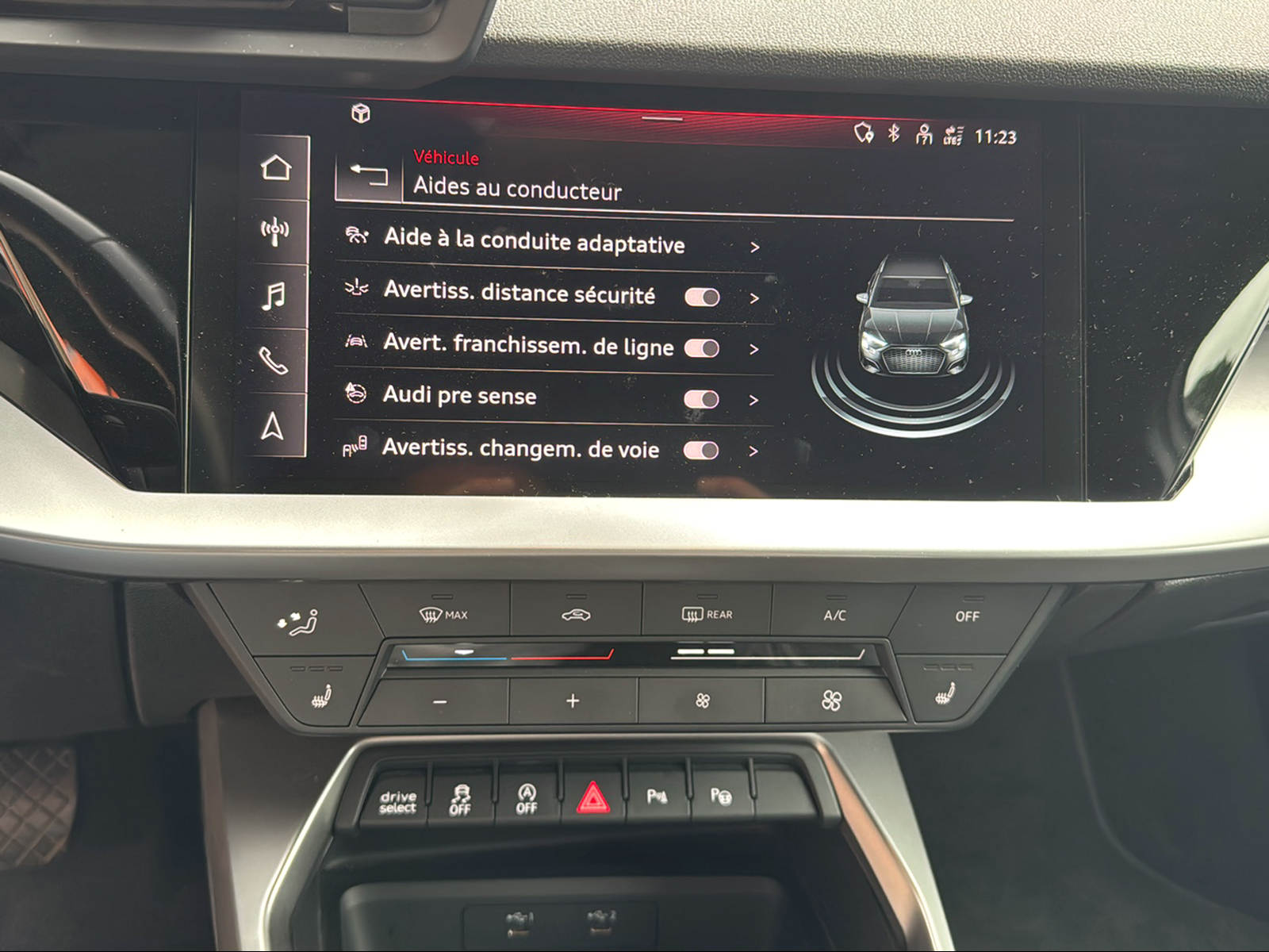 AUDI A3 Sportback 35 TFSI advanced Attraction S-tronic-image-19