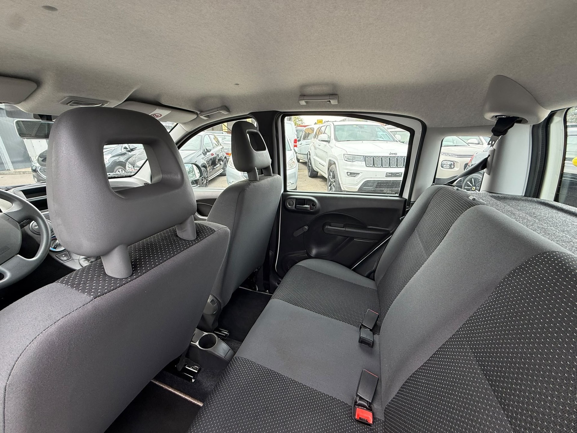 FIAT Panda 1.1 Active-image-8