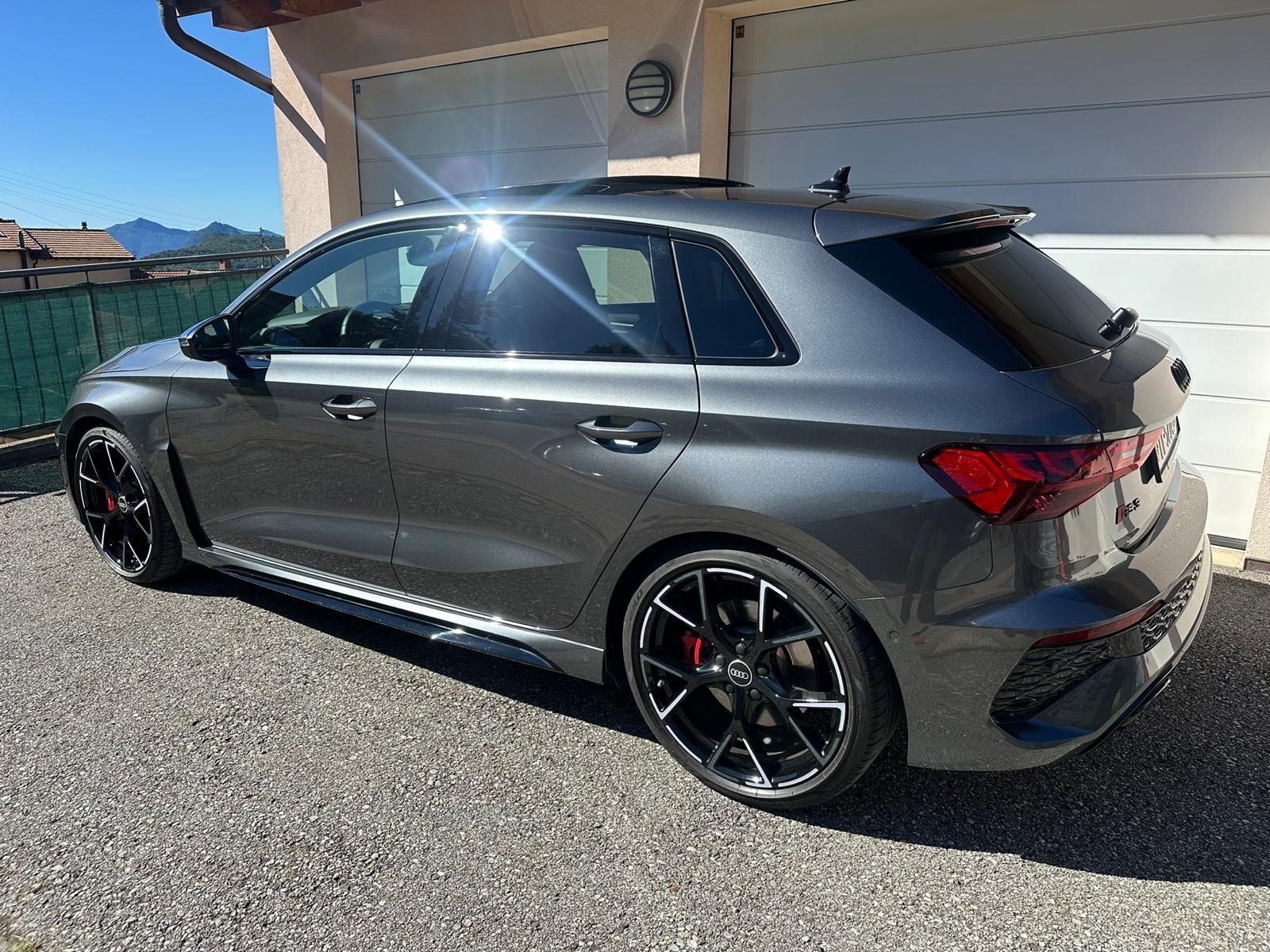 AUDI 2.5 TFSI quattro S-Tronic-image-3