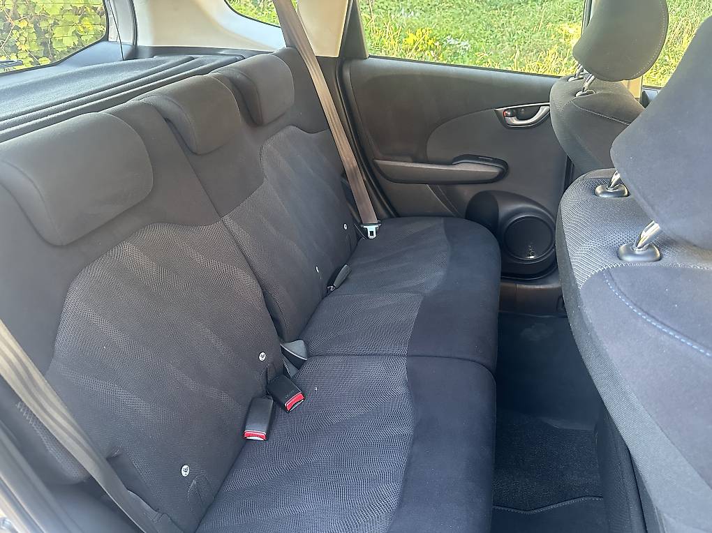 HONDA Jazz 1.4i Elegance i-Shift-image-3