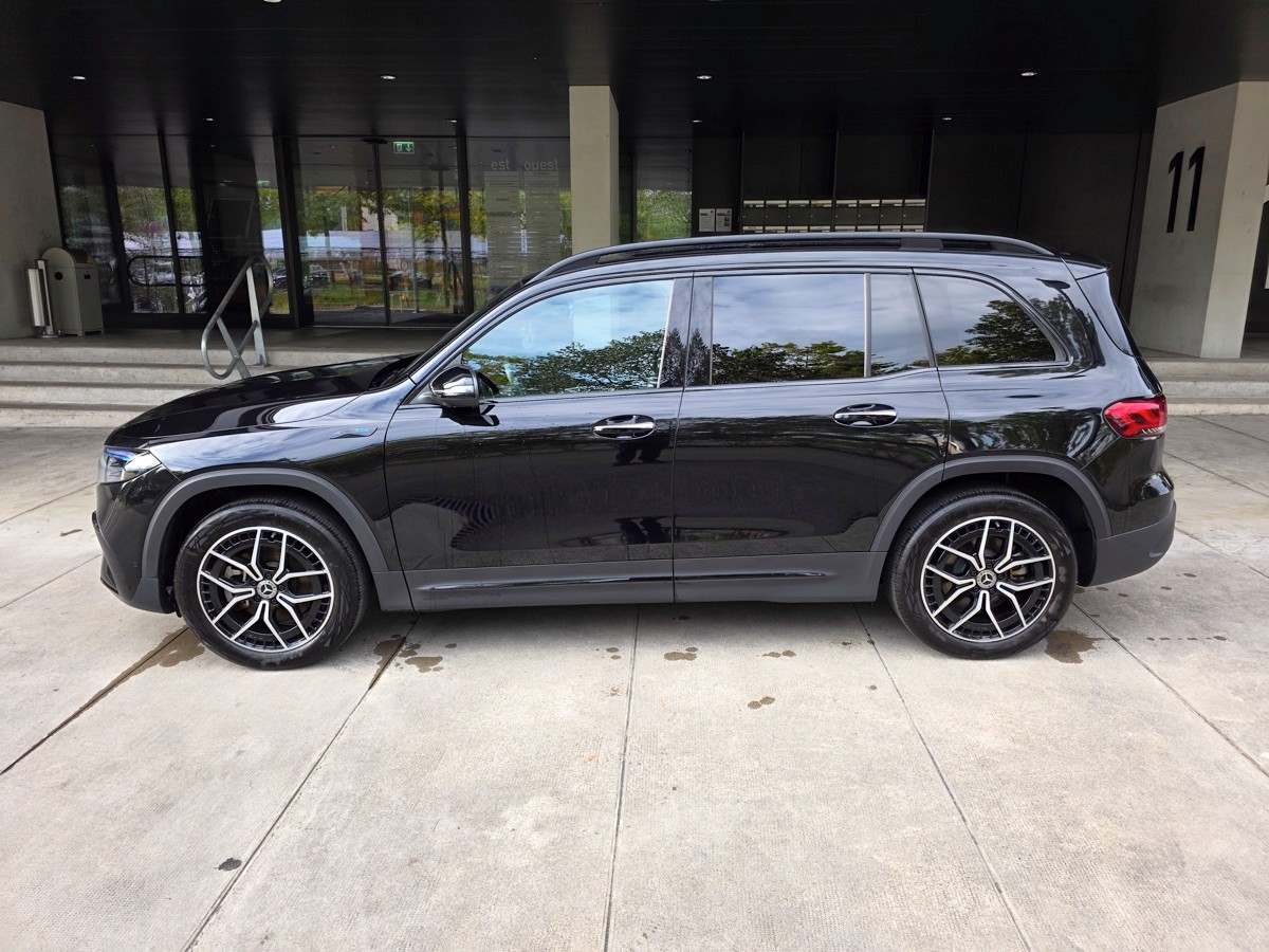 MERCEDES-BENZ EQB 350 AMG Line 4Matic-image-1