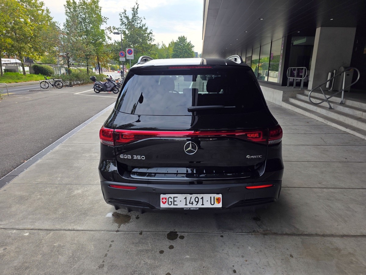 MERCEDES-BENZ EQB 350 AMG Line 4Matic-image-3