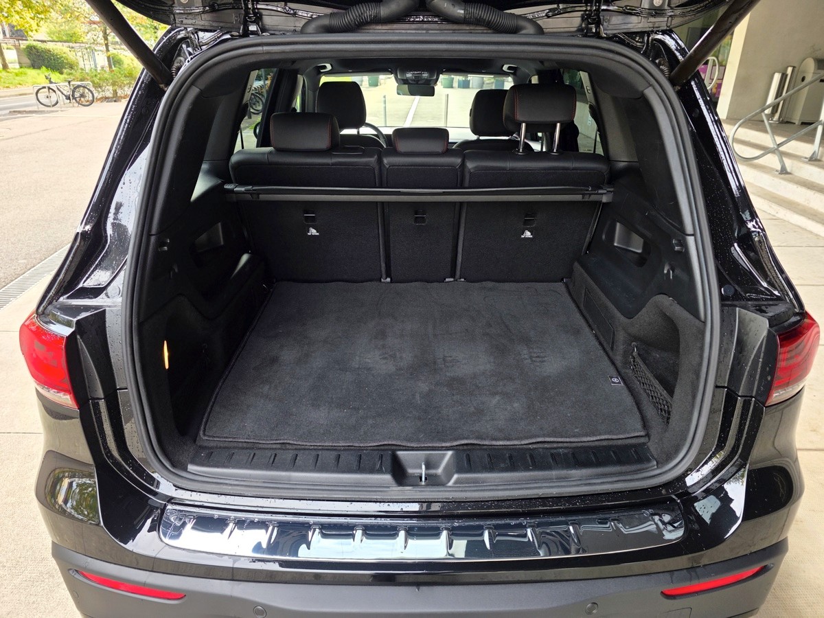 MERCEDES-BENZ EQB 350 AMG Line 4Matic-image-12