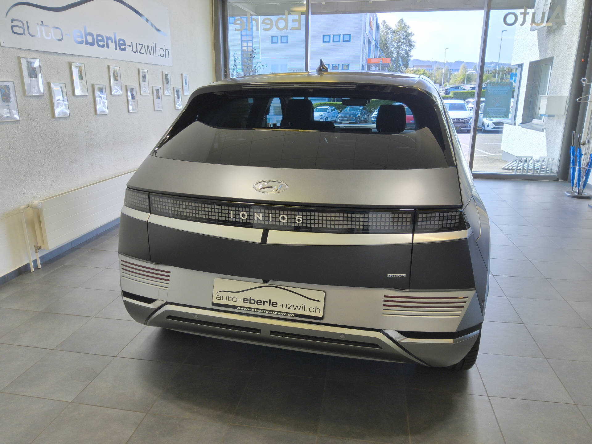 HYUNDAI Ioniq 5 77,4 kWh Vertex 4WD-image-6