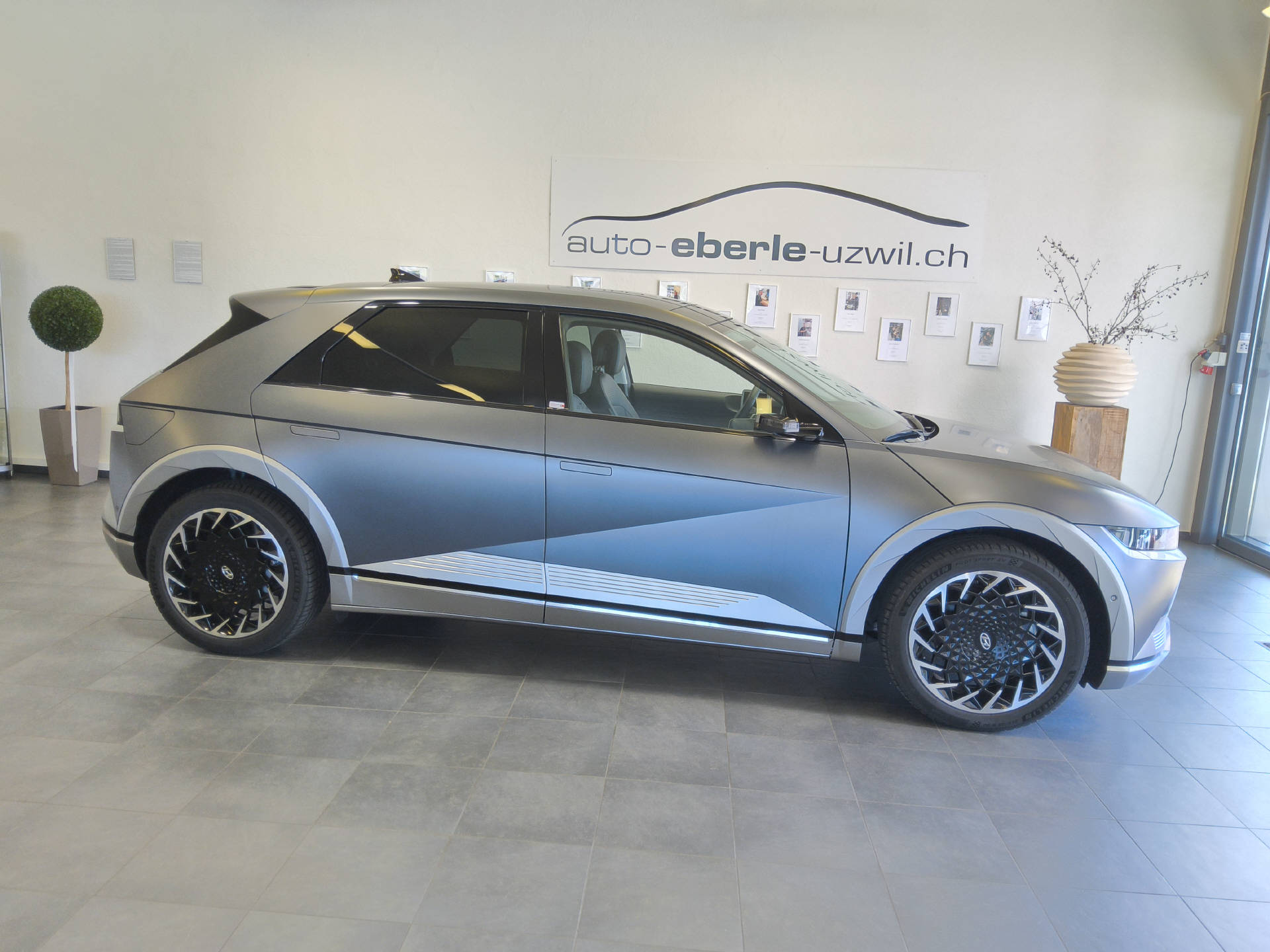 HYUNDAI Ioniq 5 77,4 kWh Vertex 4WD-image-0