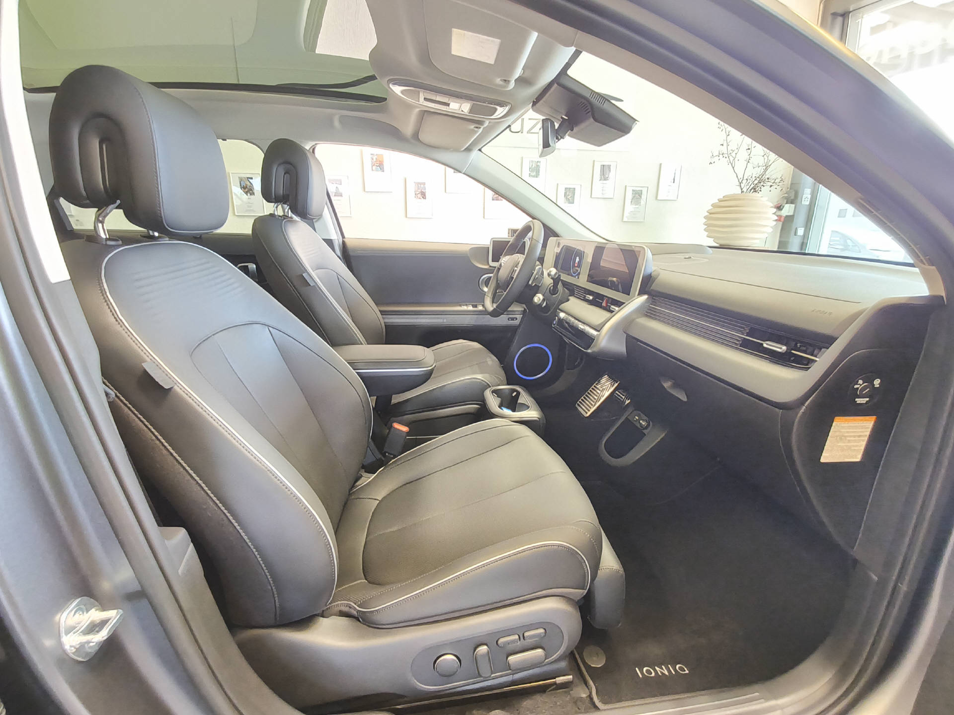 HYUNDAI Ioniq 5 77,4 kWh Vertex 4WD-image-17