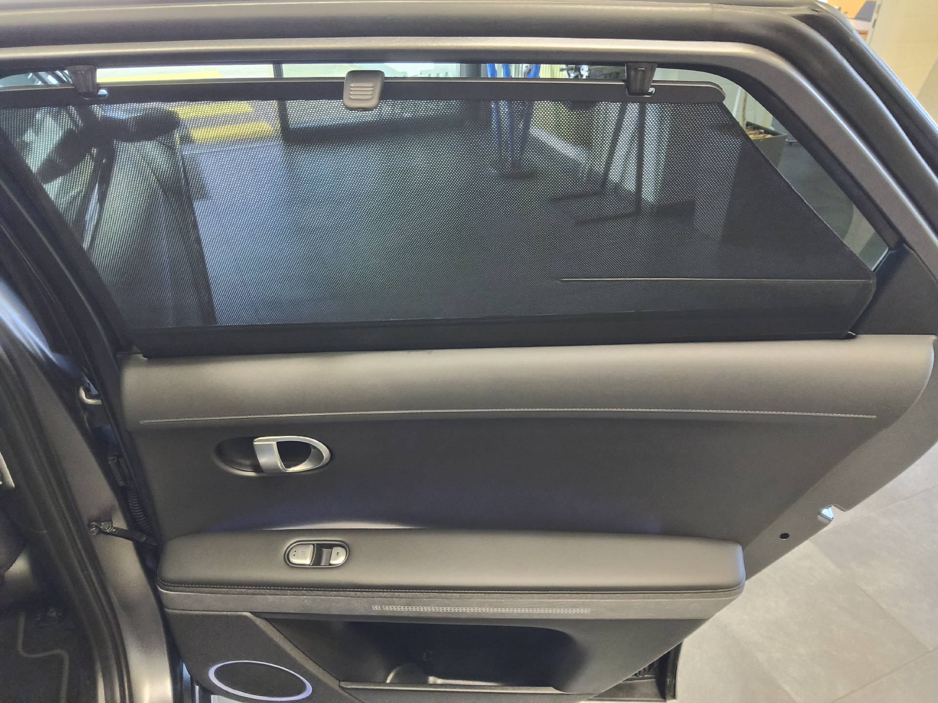 HYUNDAI Ioniq 5 77,4 kWh Vertex 4WD-image-16