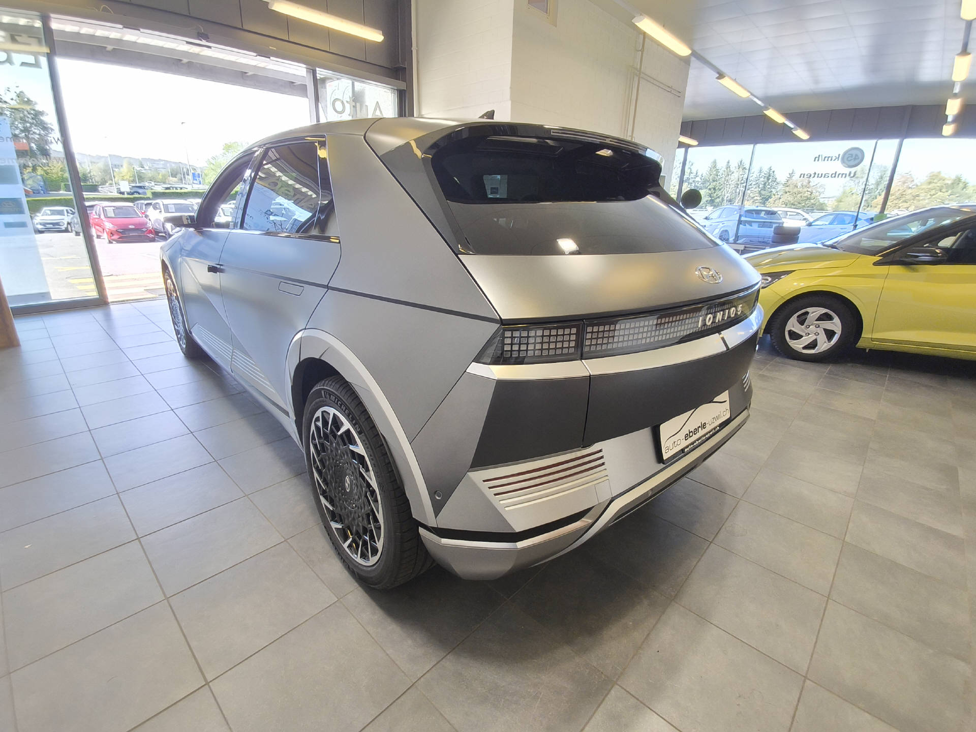 HYUNDAI Ioniq 5 77,4 kWh Vertex 4WD-image-10