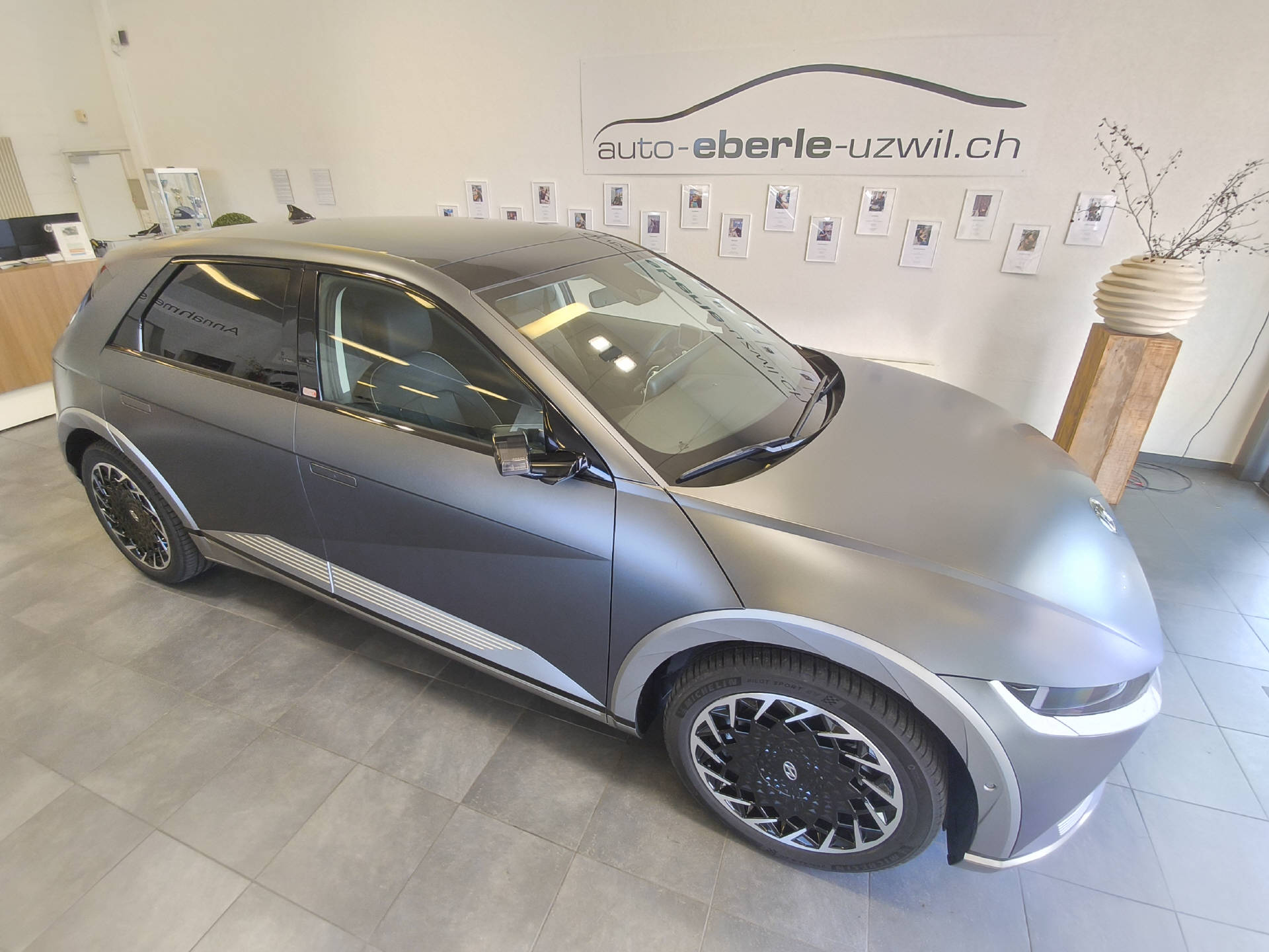HYUNDAI Ioniq 5 77,4 kWh Vertex 4WD-image-12
