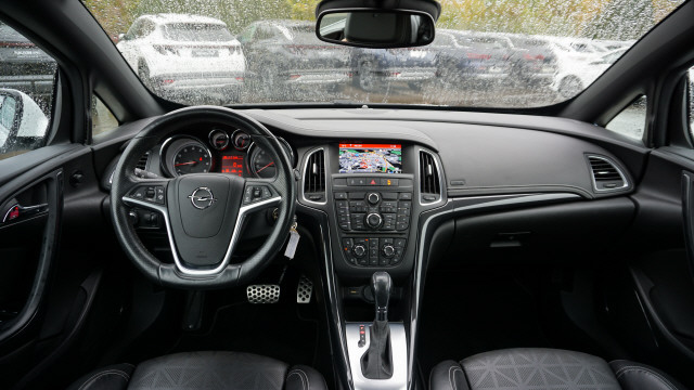 OPEL Cascada 1.6i Turbo Cosmo-image-13
