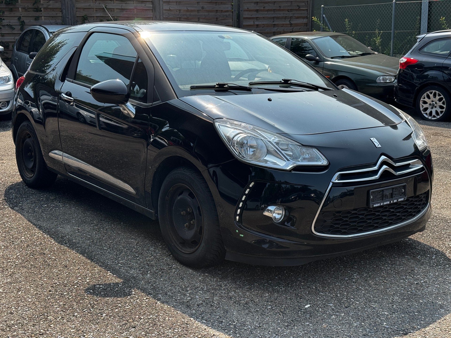 DS AUTOMOBILES DS3 1.2 VTi SO Chic-image-4