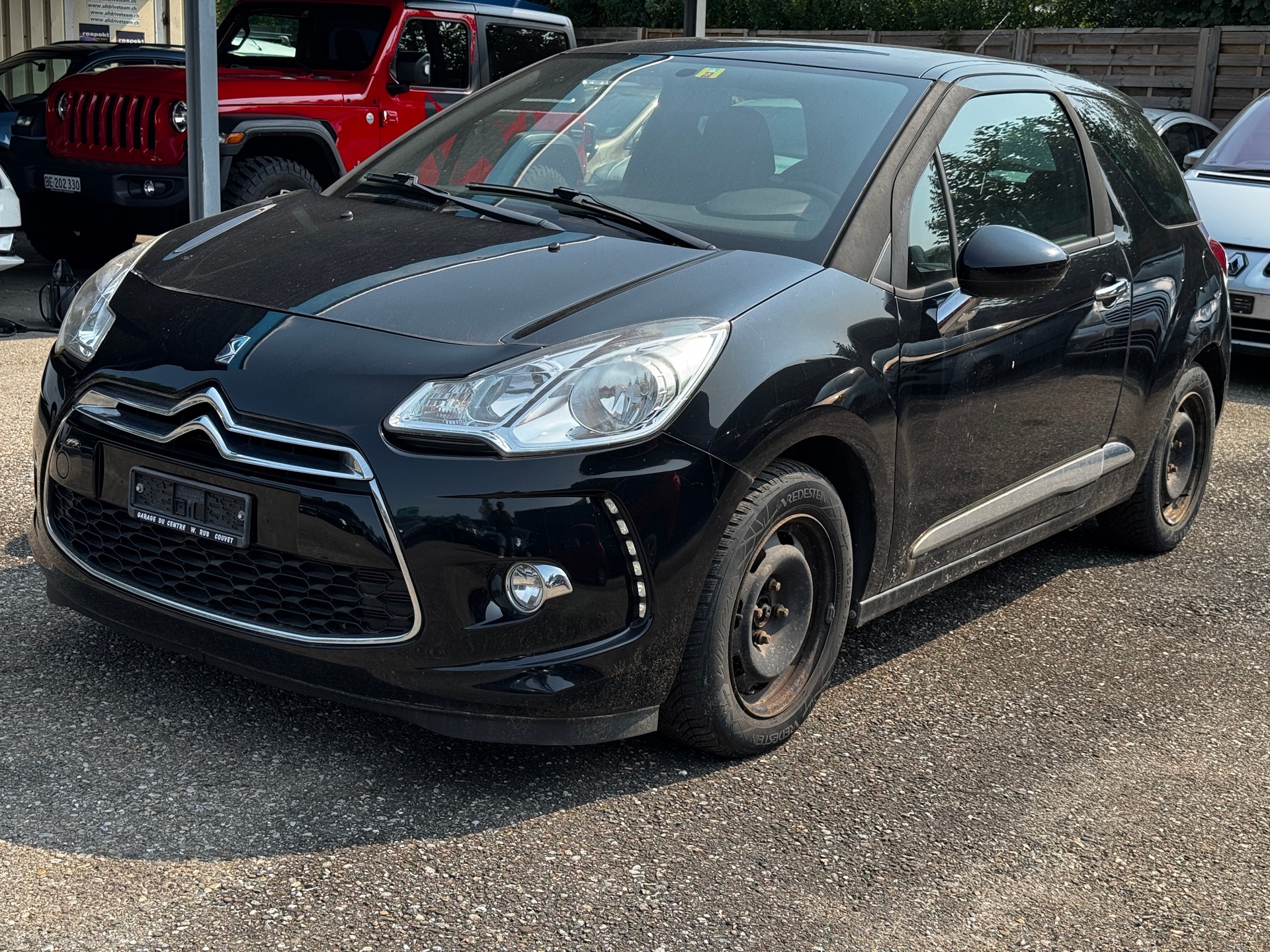 DS AUTOMOBILES DS3 1.2 VTi SO Chic-image-3