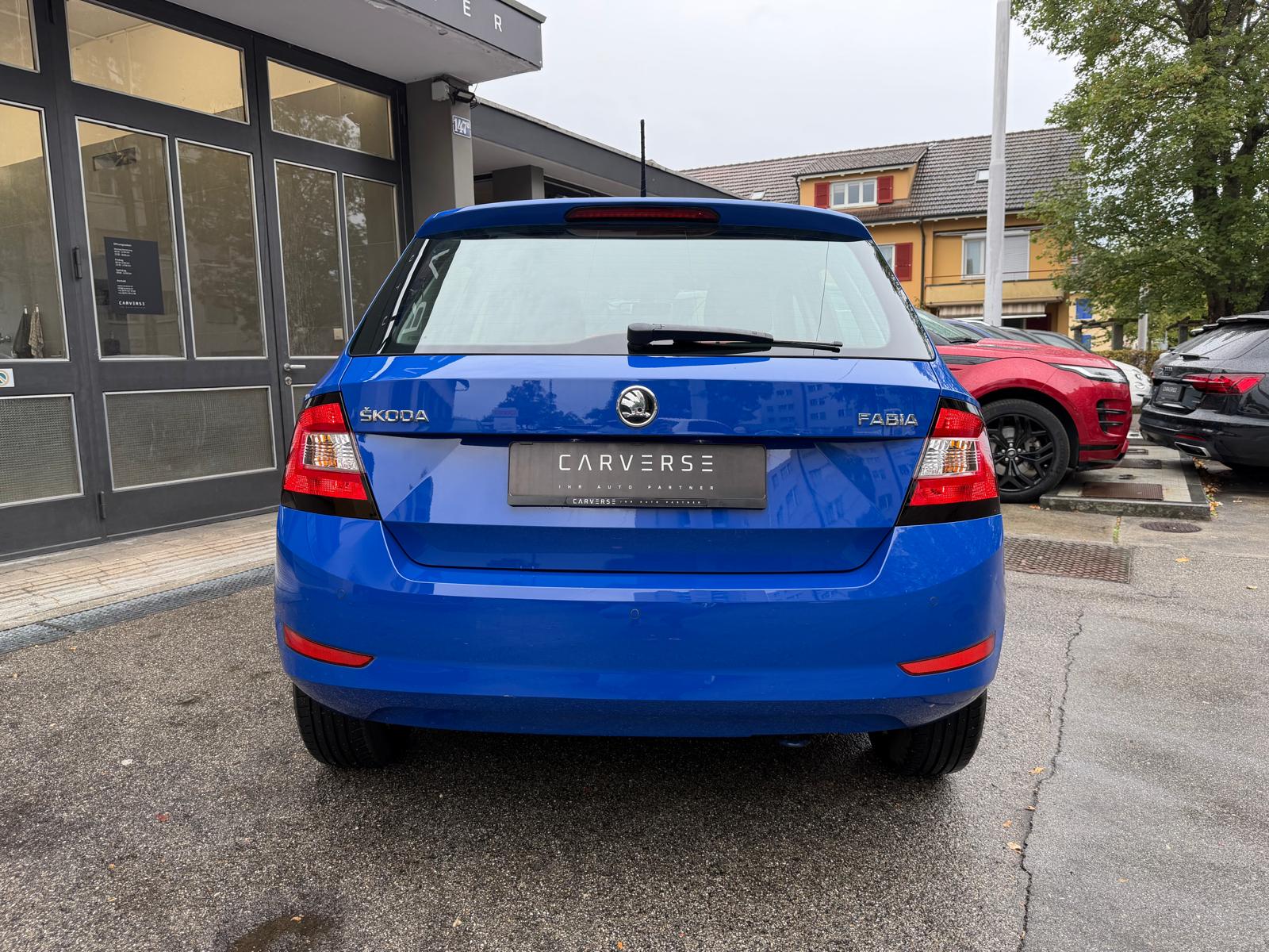 SKODA Fabia 1.0 TSI Ambition DSG-image-4