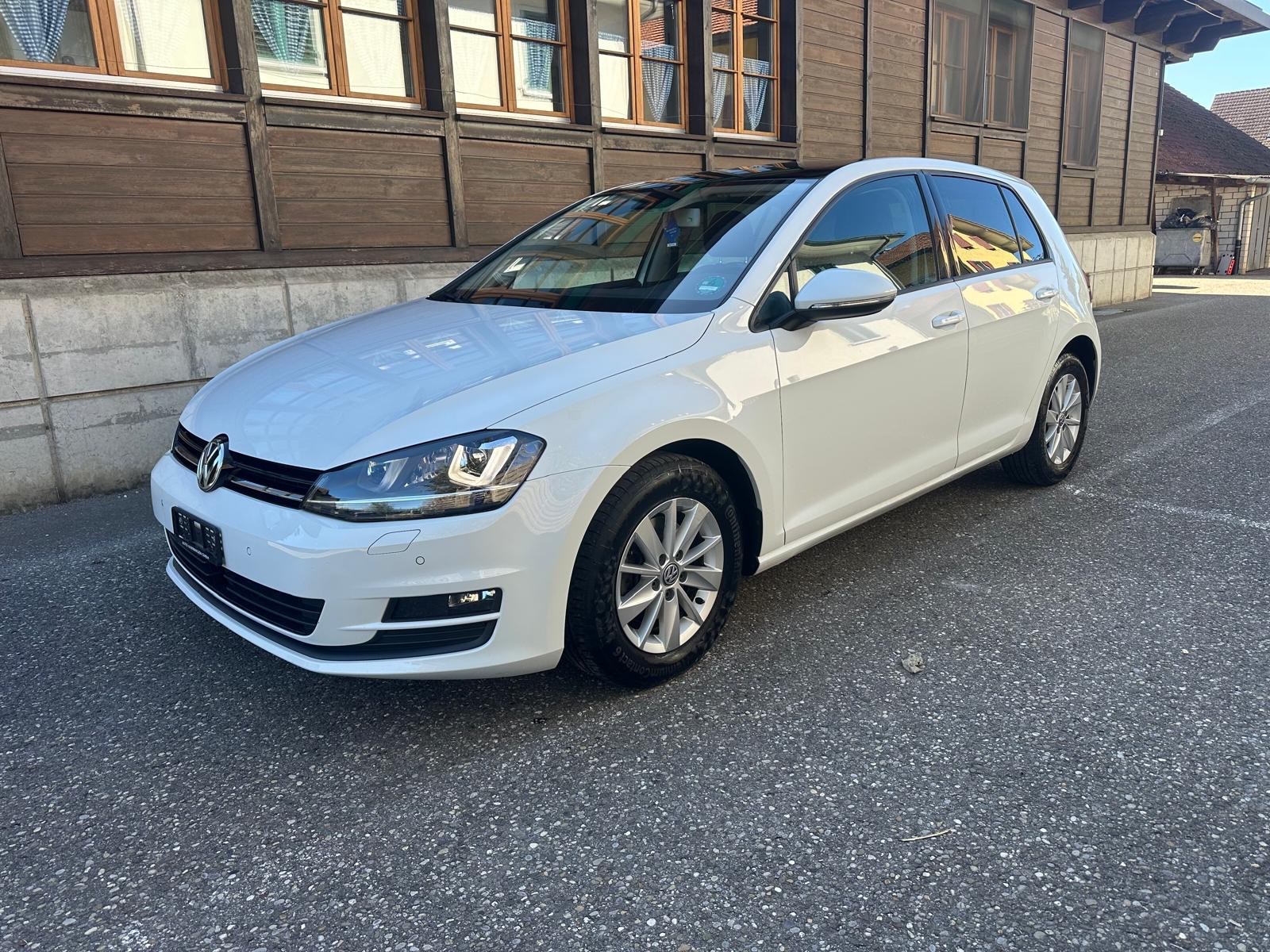 VW Golf 1.4 TSI Comfortline-image-1