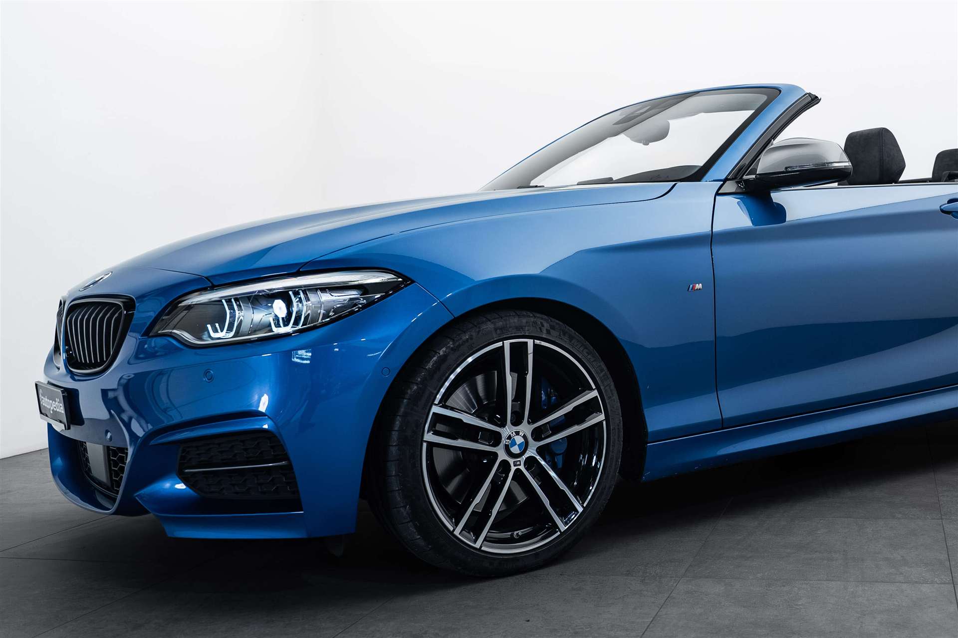BMW BMW M240i xDrive Steptronic-image-1