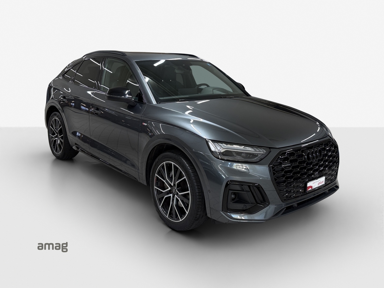 AUDI Q5 Sportback 40 TFSI S line quattro S-tronic-image-5