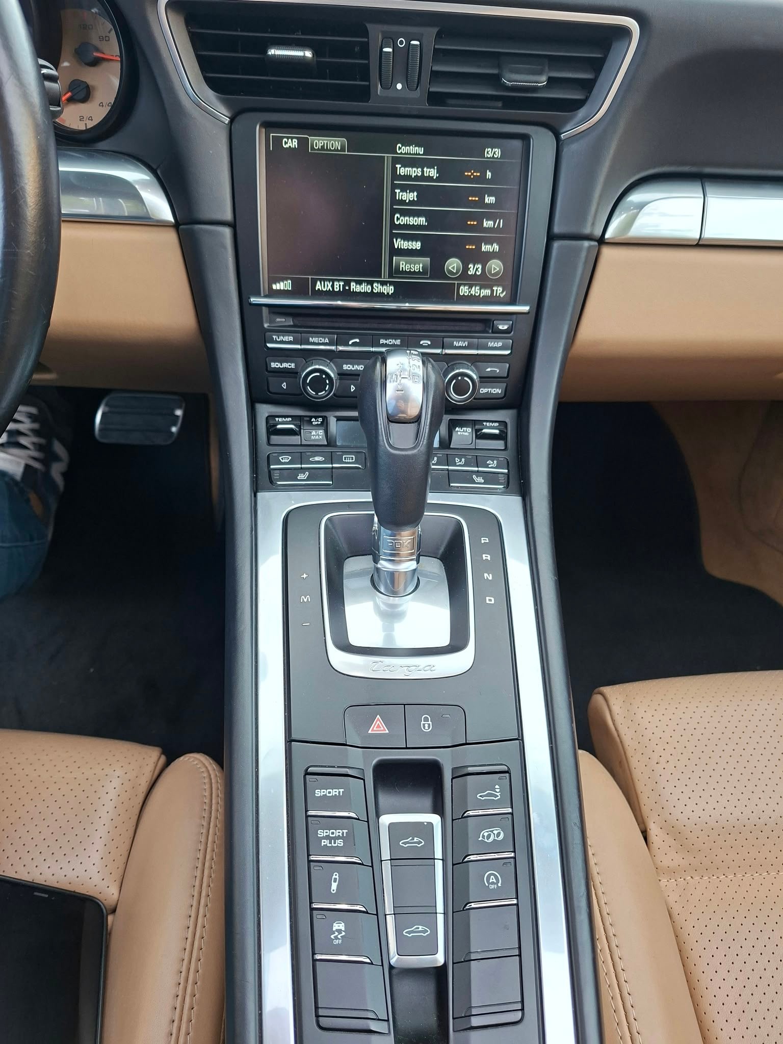 PORSCHE Targa carrera 4-image-6