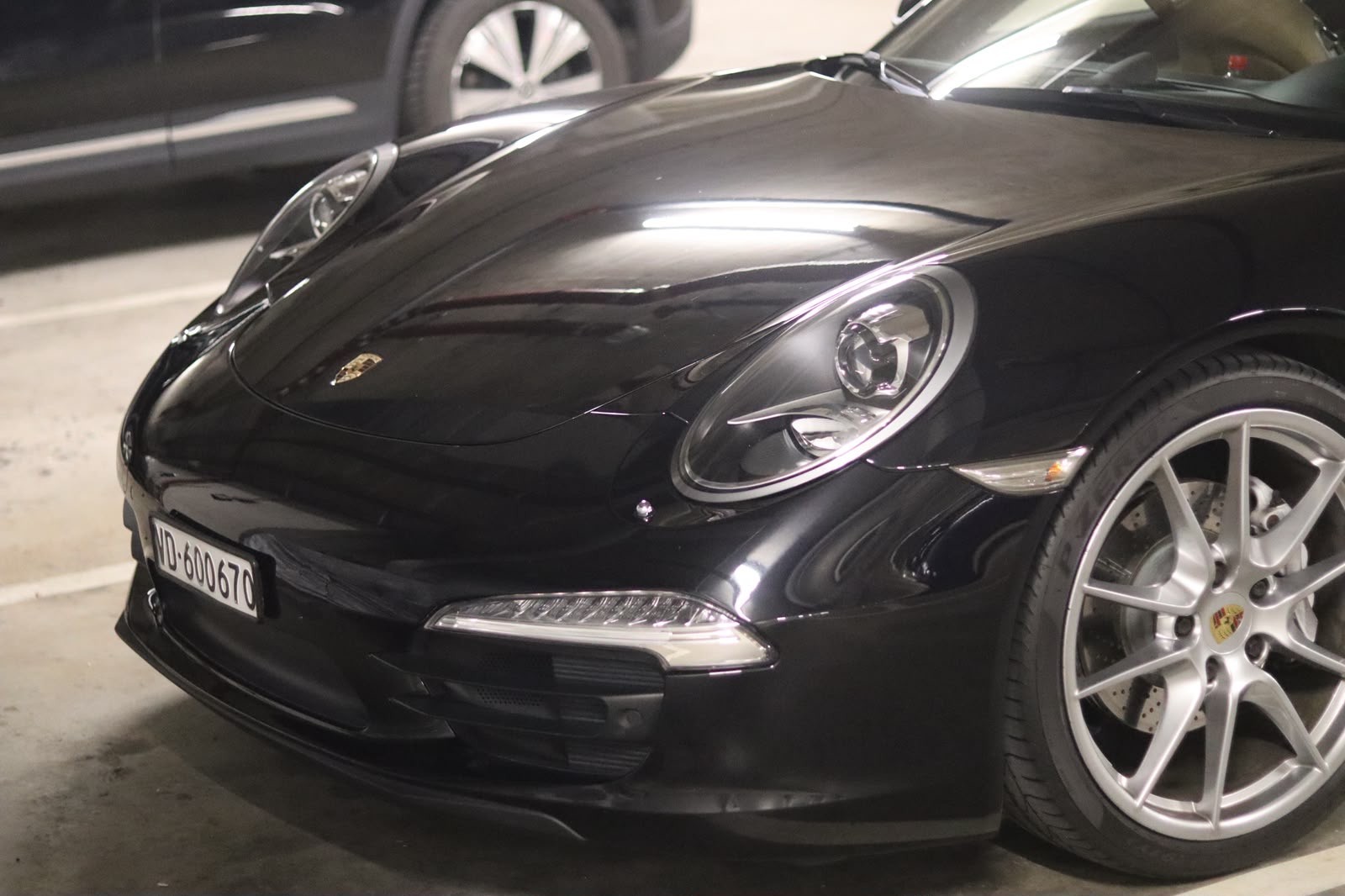 PORSCHE Targa carrera 4-image-1