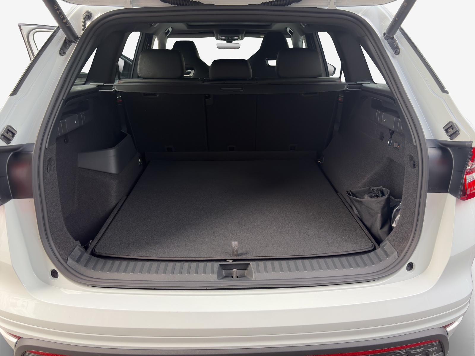 SKODA Kodiaq 2.0 TSI RS 4x4-image-12