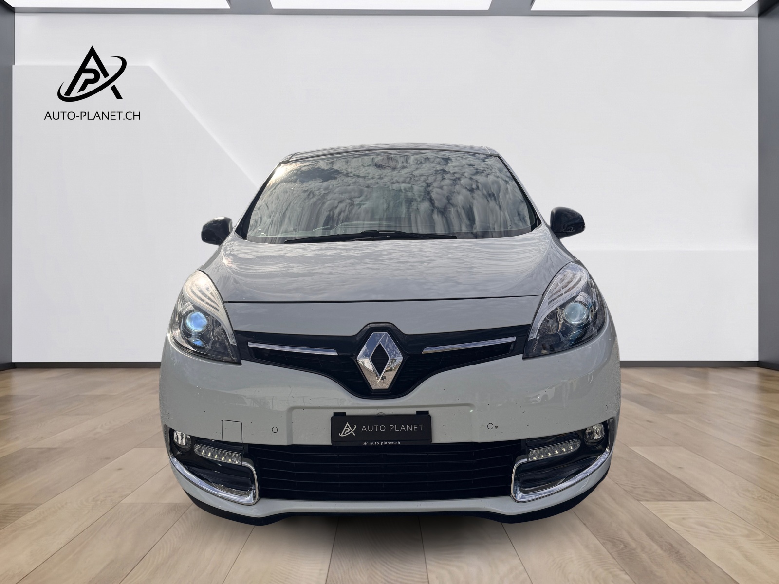 RENAULT Scénic 1.5 dCi Bose EDC-image-6