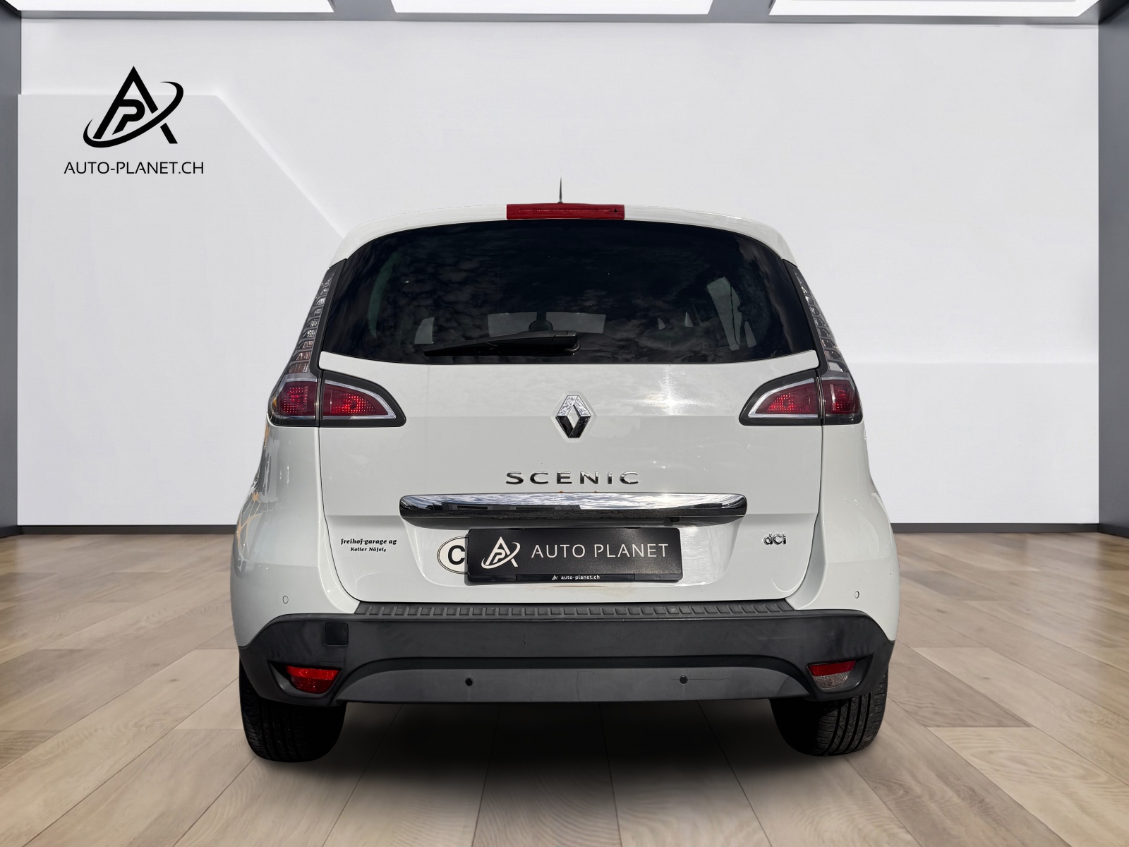 RENAULT Scénic 1.5 dCi Bose EDC-image-3