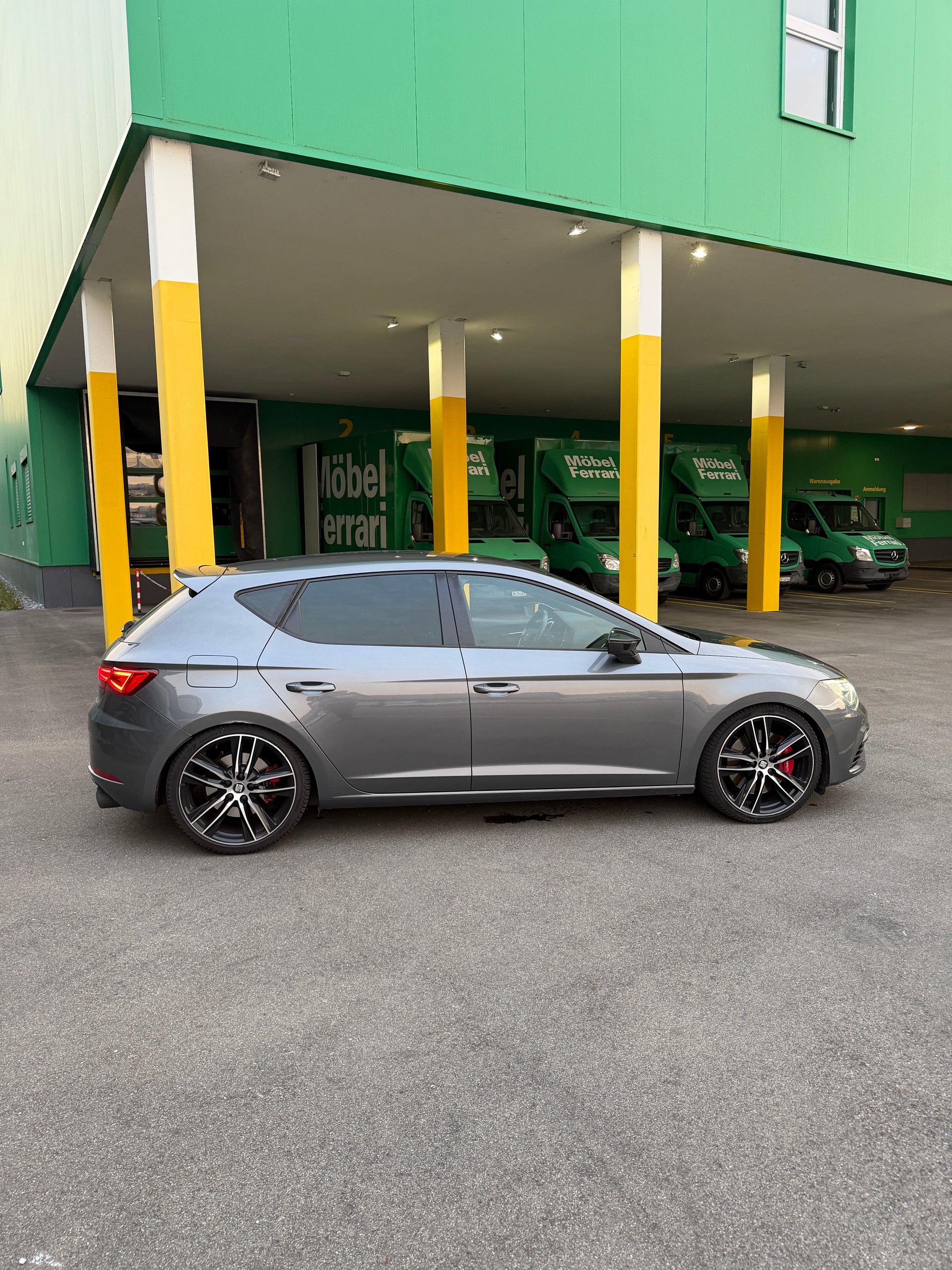 SEAT Leon 2.0 TSI Cupra 300 DSG-image-7