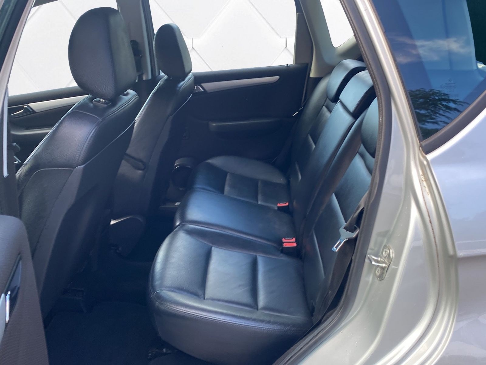 MERCEDES-BENZ A 200 CDI Avantgarde-image-13