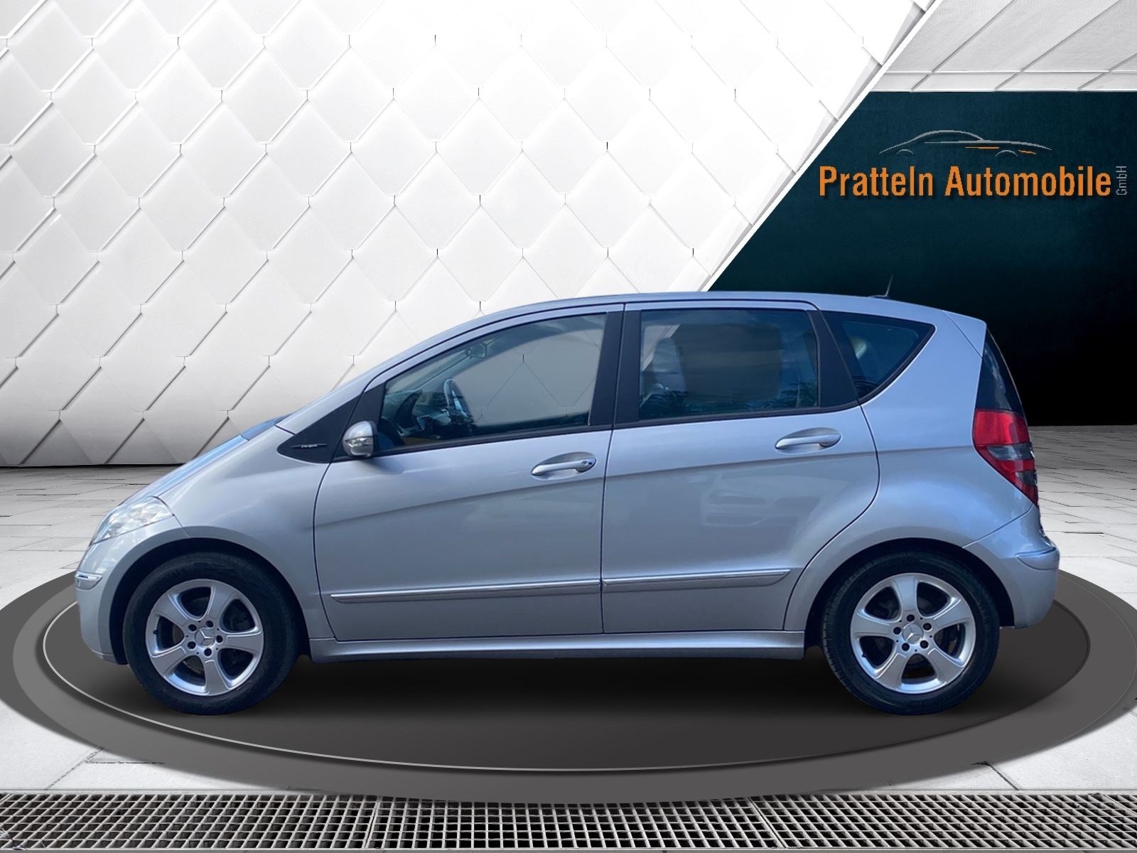 MERCEDES-BENZ A 200 CDI Avantgarde-image-1