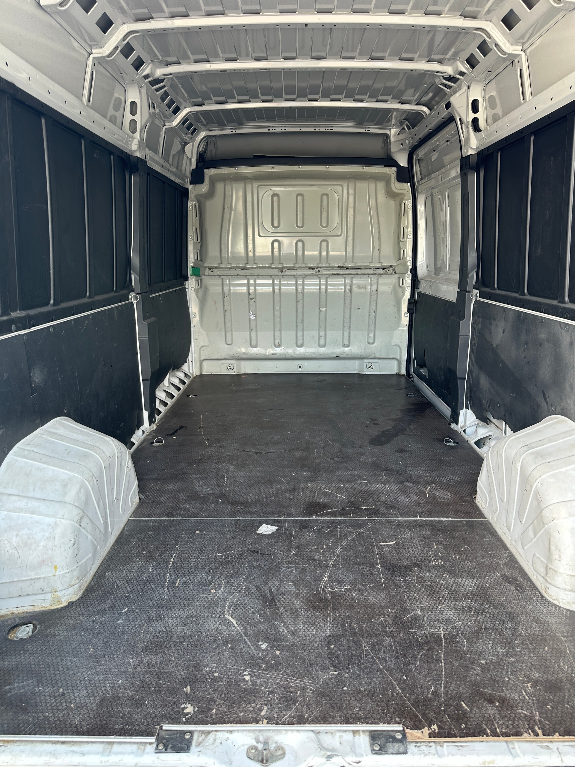 FIAT Ducato 35 2.3 MJ L3H2-image-6