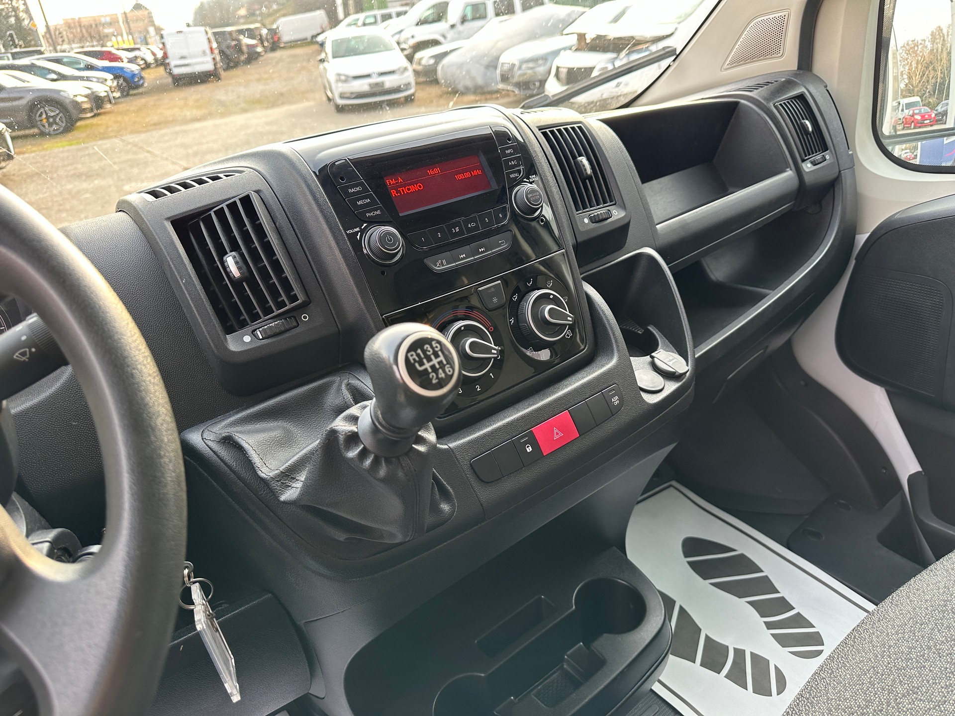 FIAT Ducato 35 2.3 MJ L3H2-image-10