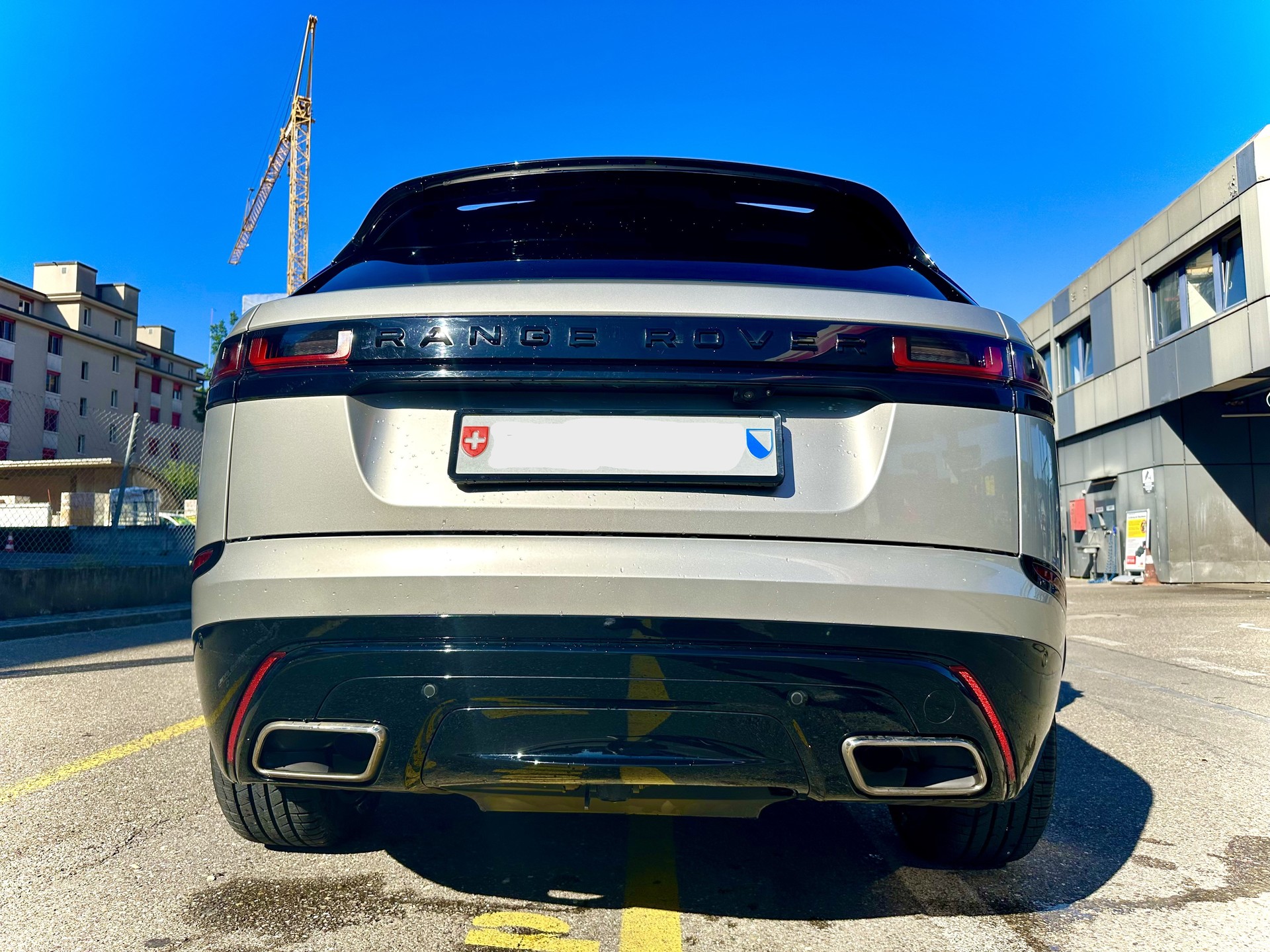 LAND ROVER Range Rover Velar R-Dynamic D 300 Automatic-image-9