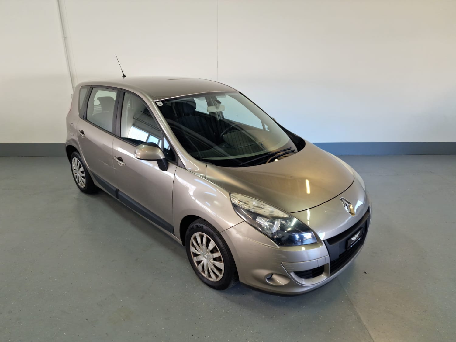 RENAULT Scénic 1.4 16V Turbo Expression